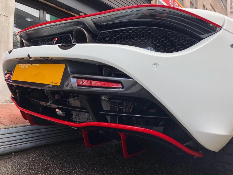 Детали экстерьера McLaren 720S by Impressive Wrap (JP) 2018 года  (фото 4 из 10)